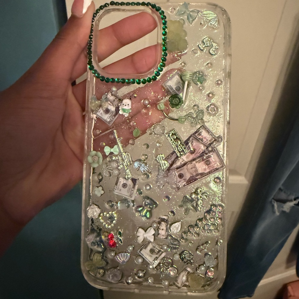 iphone 13 pro max junk Decorative Green and Silver Phone Case